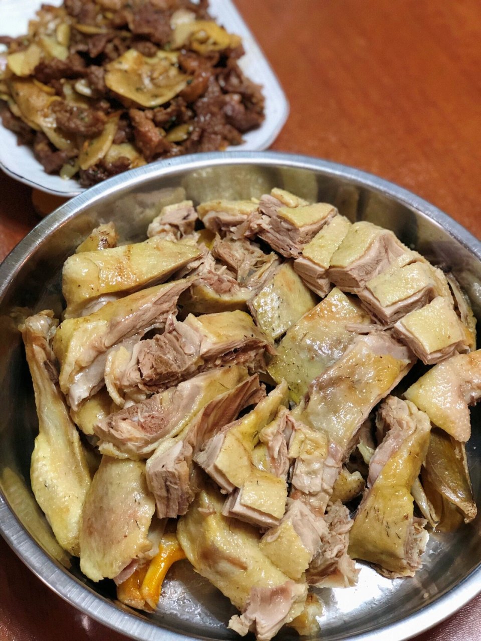 环江香牛 都安黑米粽 本地土鸭 蘸上河池的鸭酱 顶呱呱