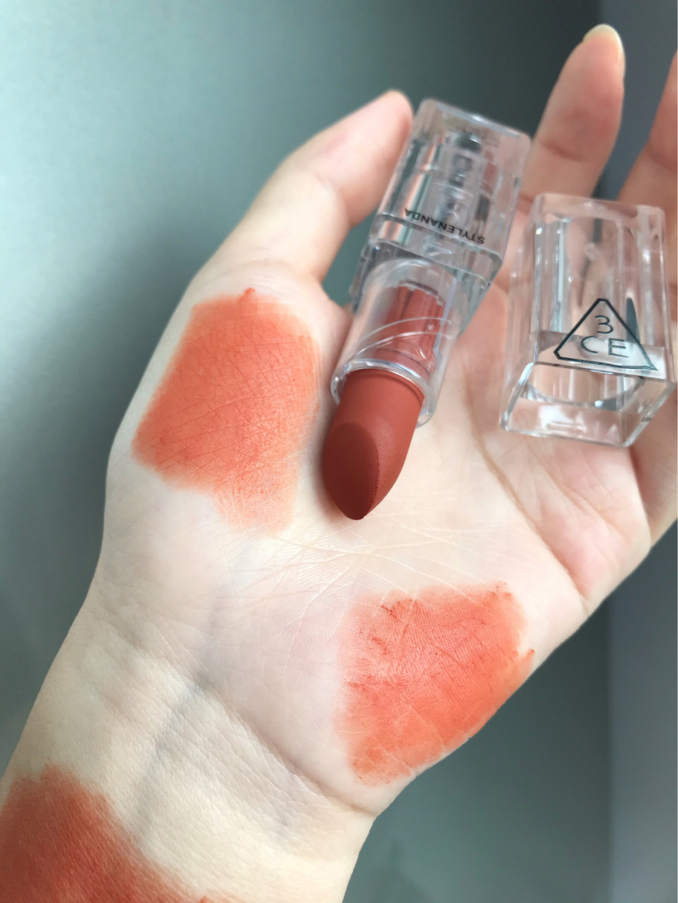 96warming wear 怎么看都9315 3ce透明壳口红!