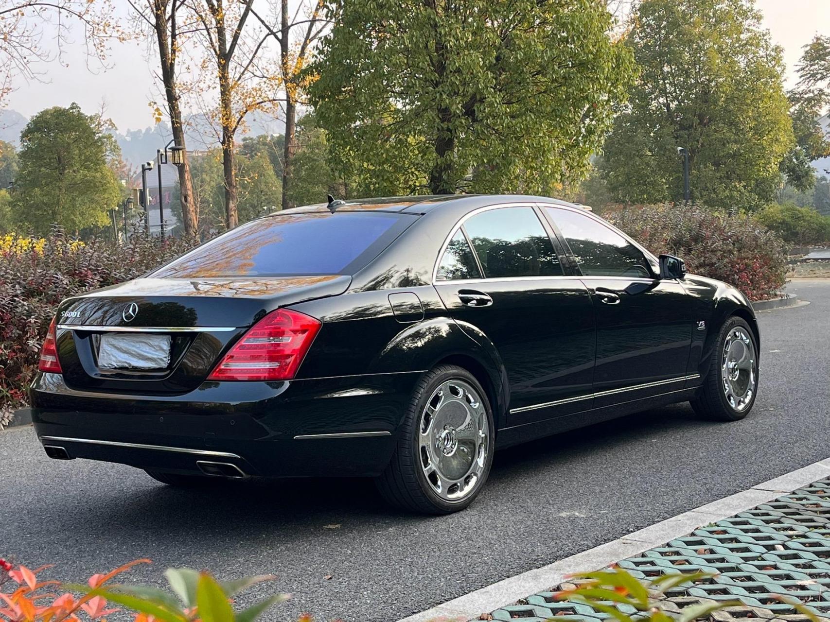最新拿下13年极品奔驰s600l5.