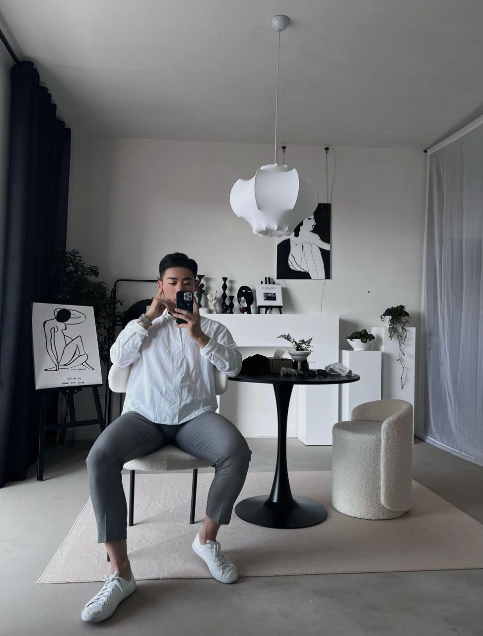 年龄30左右的男人,减龄穿搭技巧必看  男人30岁开始,身材好像走形就