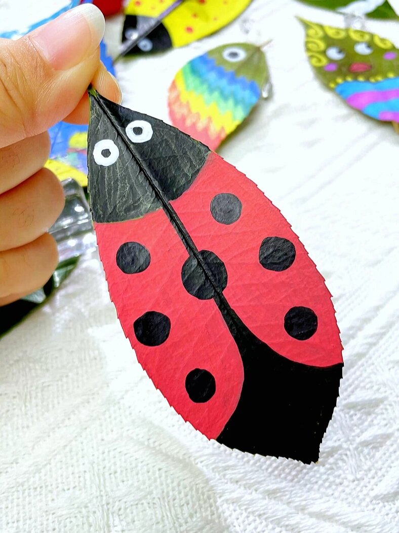 用丙烯马克笔画的树叶也太漂亮了吧!