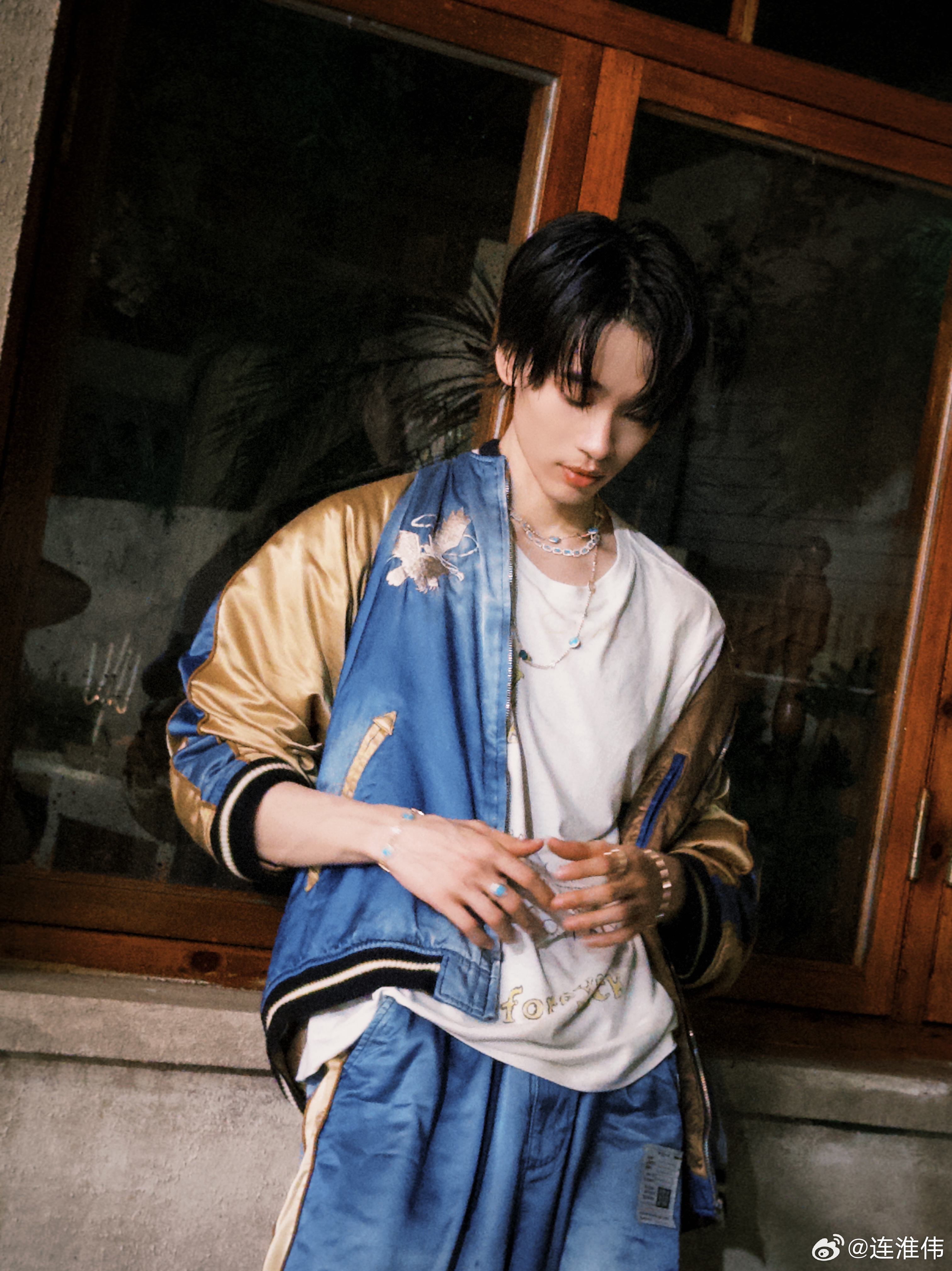 神秘人偷偷放图 #连淮伟噶里贡