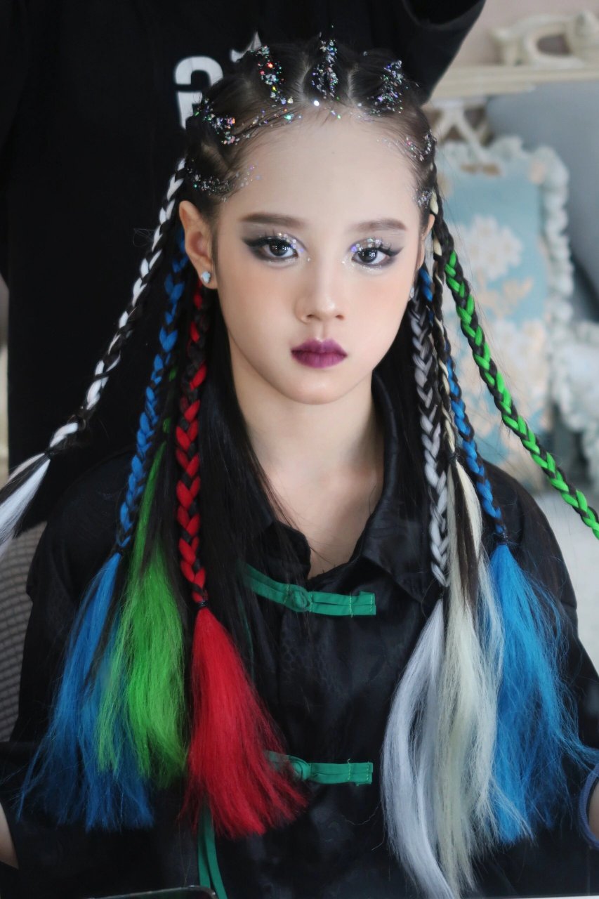 小朋友街舞舞台妆 又酷又飒的妆你爱了吗