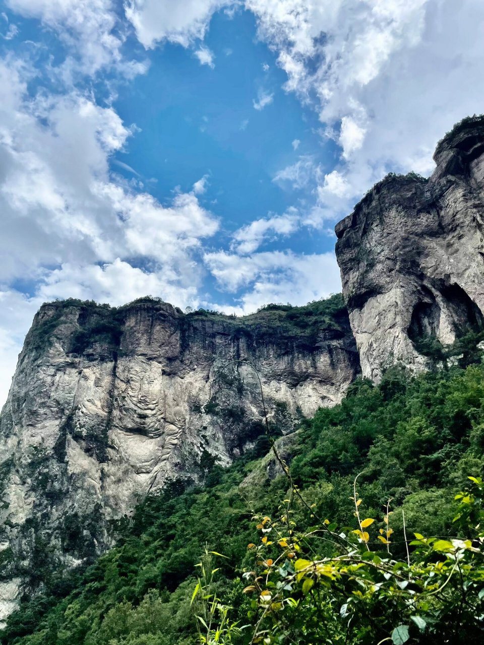 中雁荡山 | 西漈景区-玉甑景区 从龙港开车到景区,走的国道2小时左右
