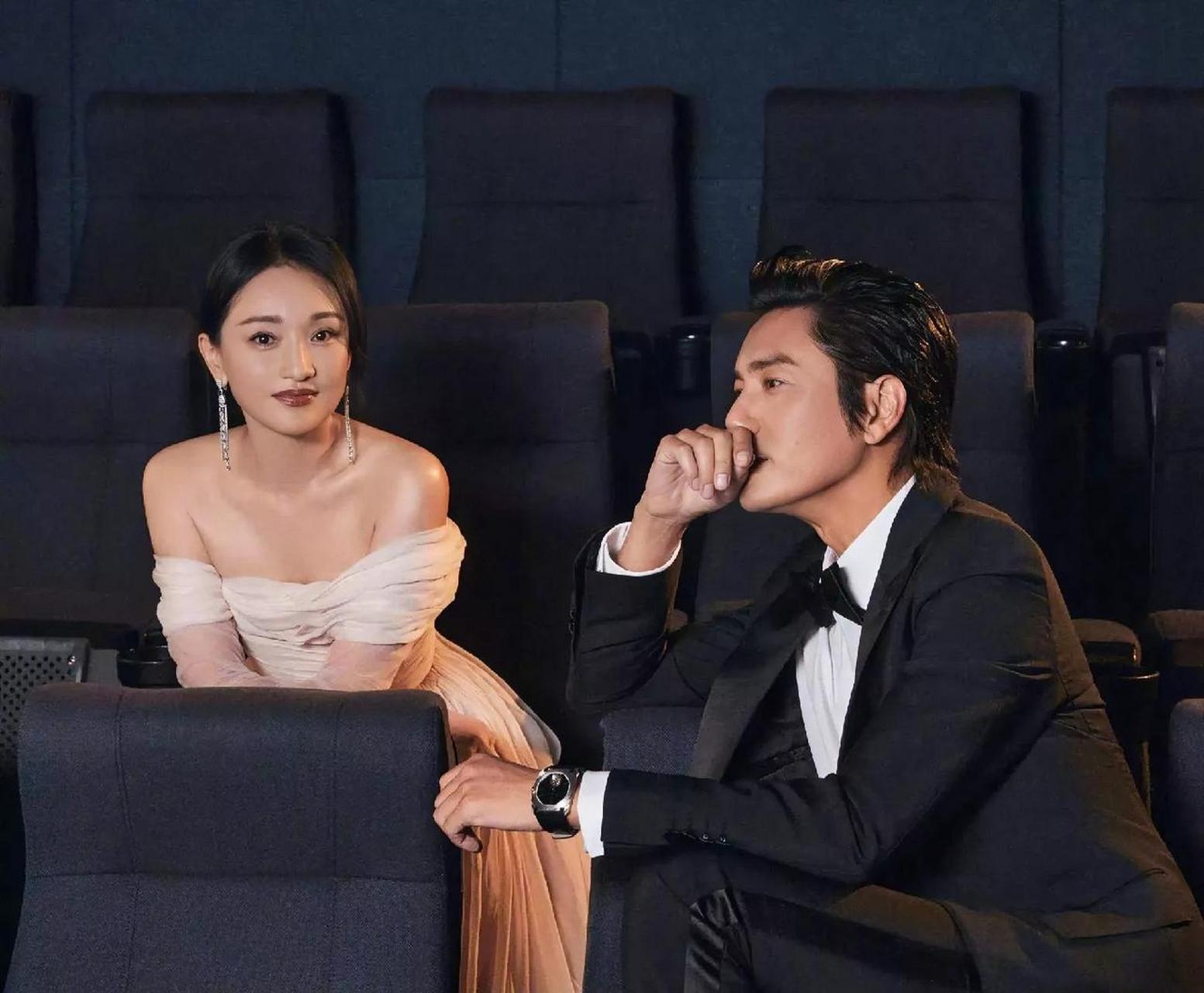 陈坤,周迅在华表奖颁奖典礼的同框照出炉!