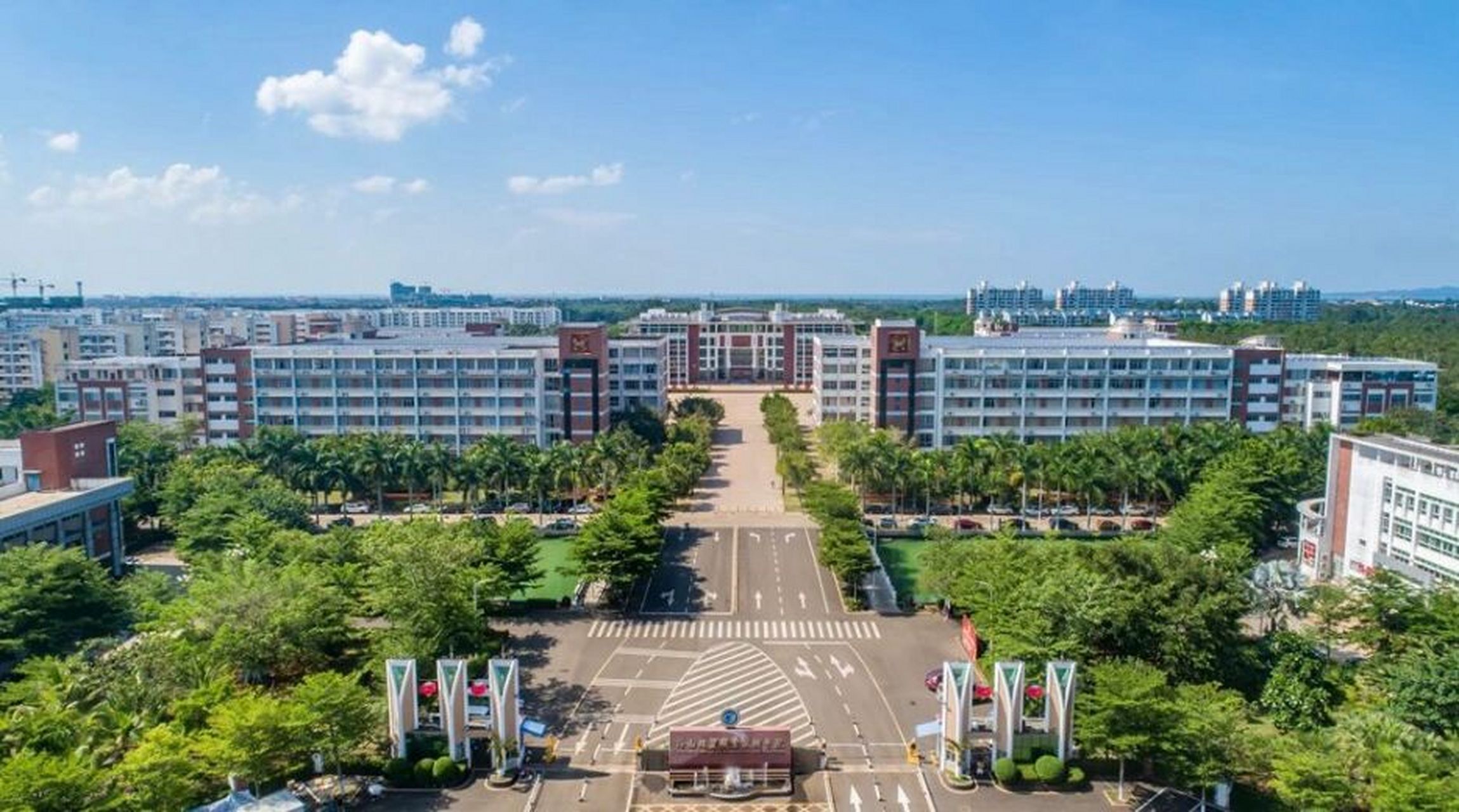 海南经贸职业技术学院 学姐分享:校园风景一览,有木有心动