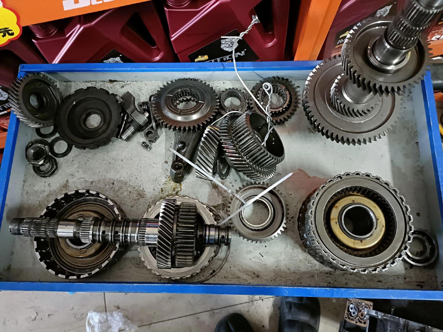 本田5at换挡冲击打滑变速箱大修