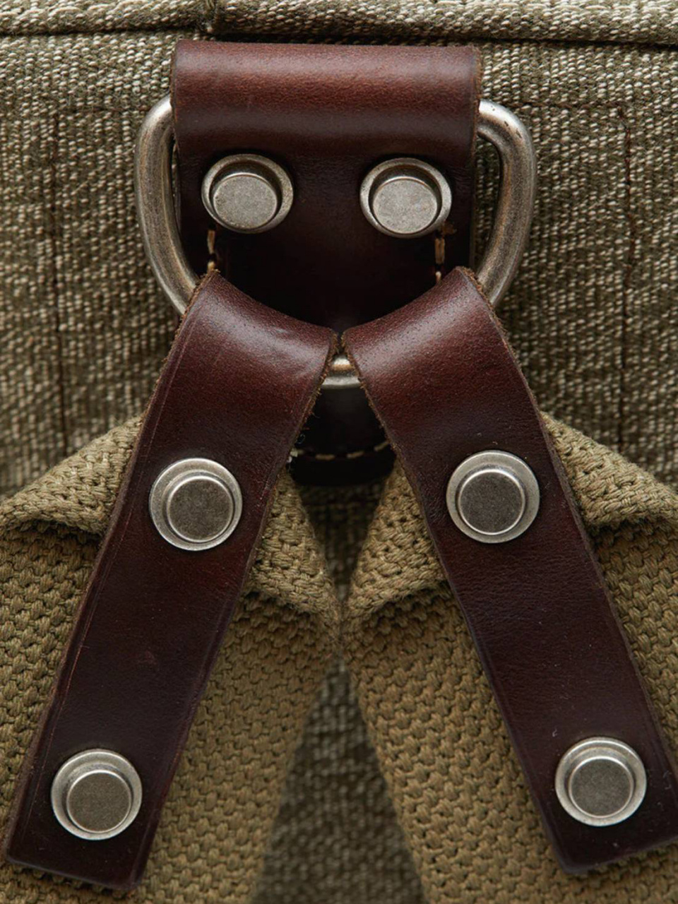 种草 | nigel cabourn瑞士胡椒盐山地背包 瑞士胡椒盐山地背包是很多