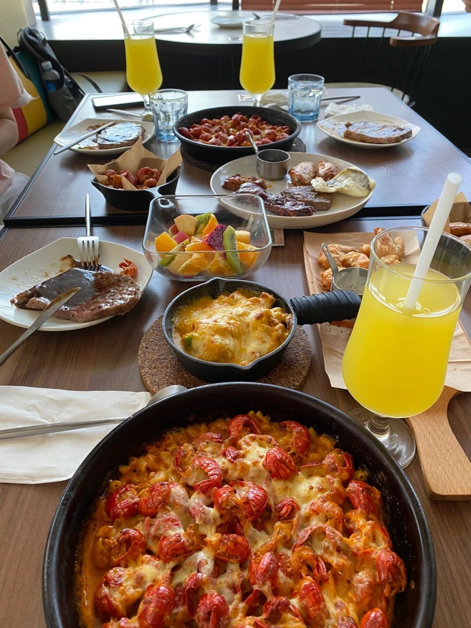 必胜客自助餐98吃吐了才知道原来可以打包04 姐妹们,真的要量力而