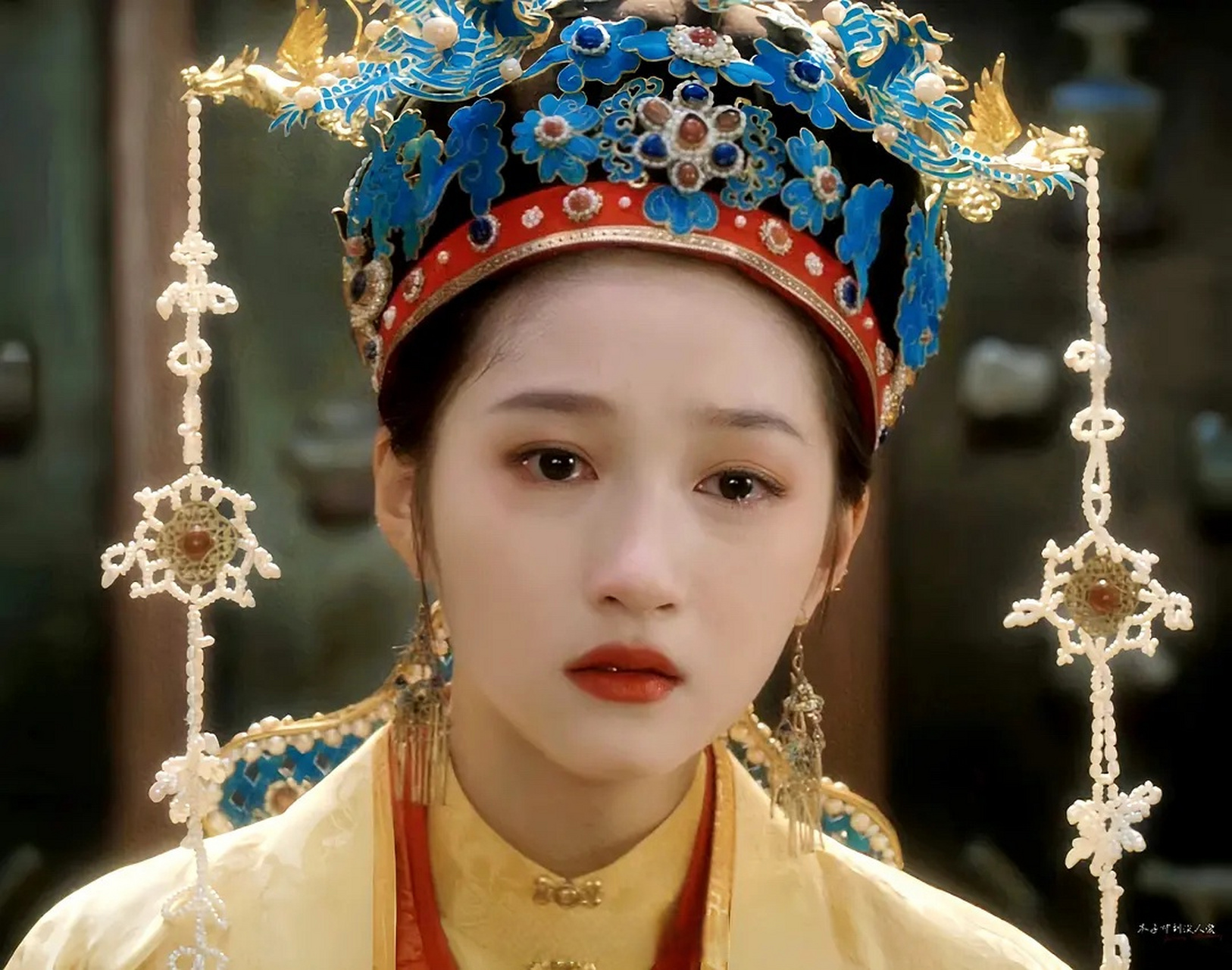 红楼梦电影预告关晓彤的元春还是太嫩了,没撑起来这妆造.