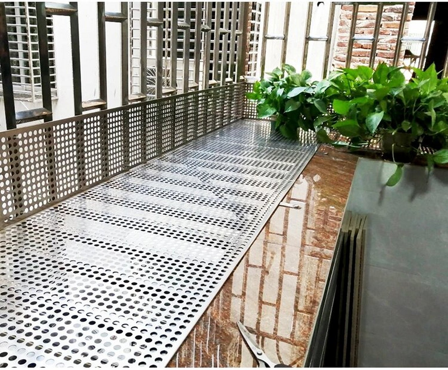 防盗窗垫板防盗网垫板304不锈钢防盗网阳台防