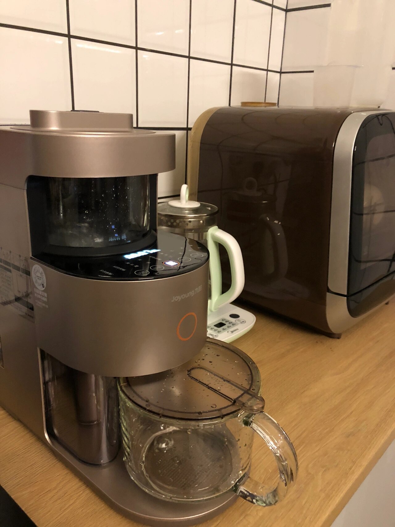 九阳y1 经典款 不用手洗的破壁机拆箱试用