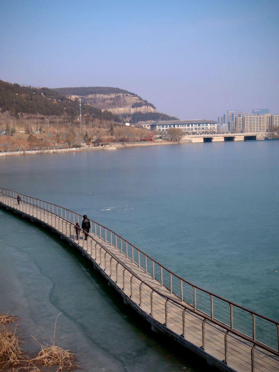 周末放松好去处 济南孟家水库9015 有山有水7215,空气清新