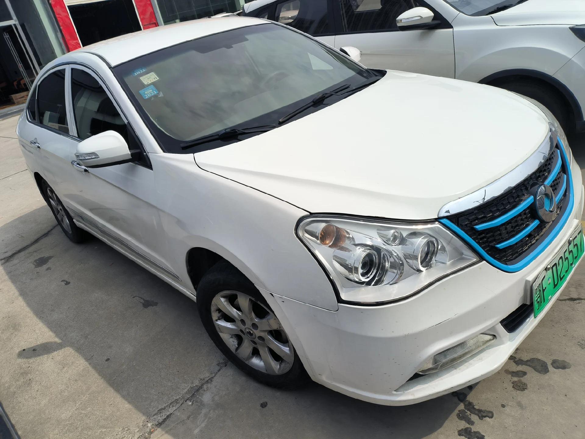 东风俊风e17,续航320,18年上牌,东风俊风e17,续航320,18年上牌,网约车