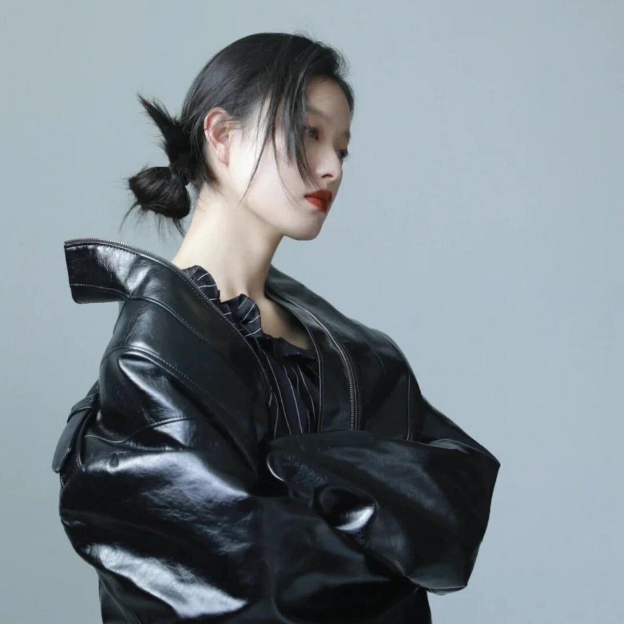 倪妮头像‖清冷氛围感 这女人站那就是风景!