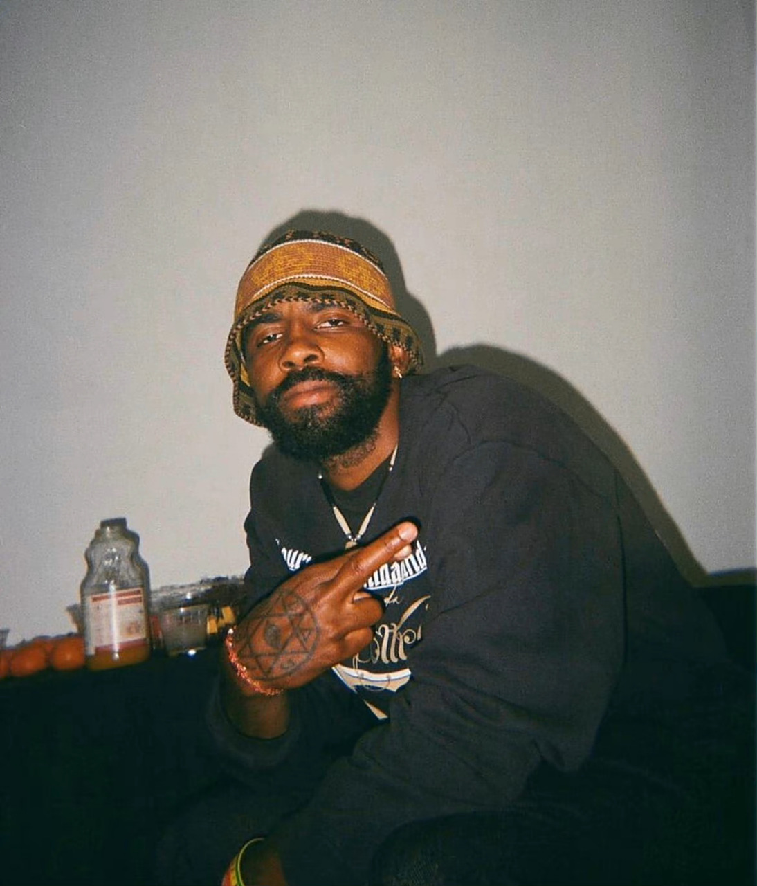 欧文壁纸兼头像 irving