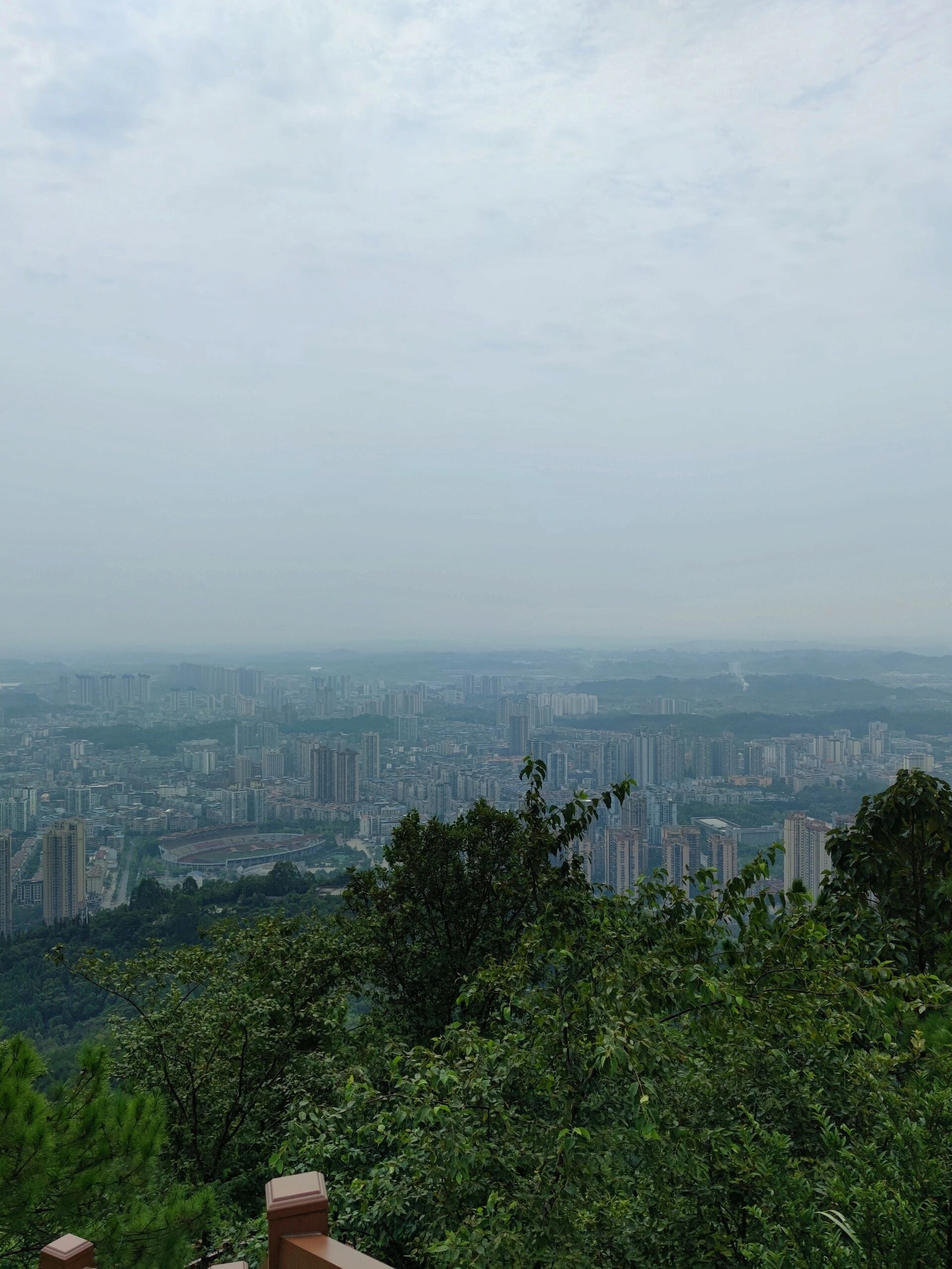 垫江天宝寨森林公园 2023年8月24日 垫江天宝寨森林公园位于桂阳街道