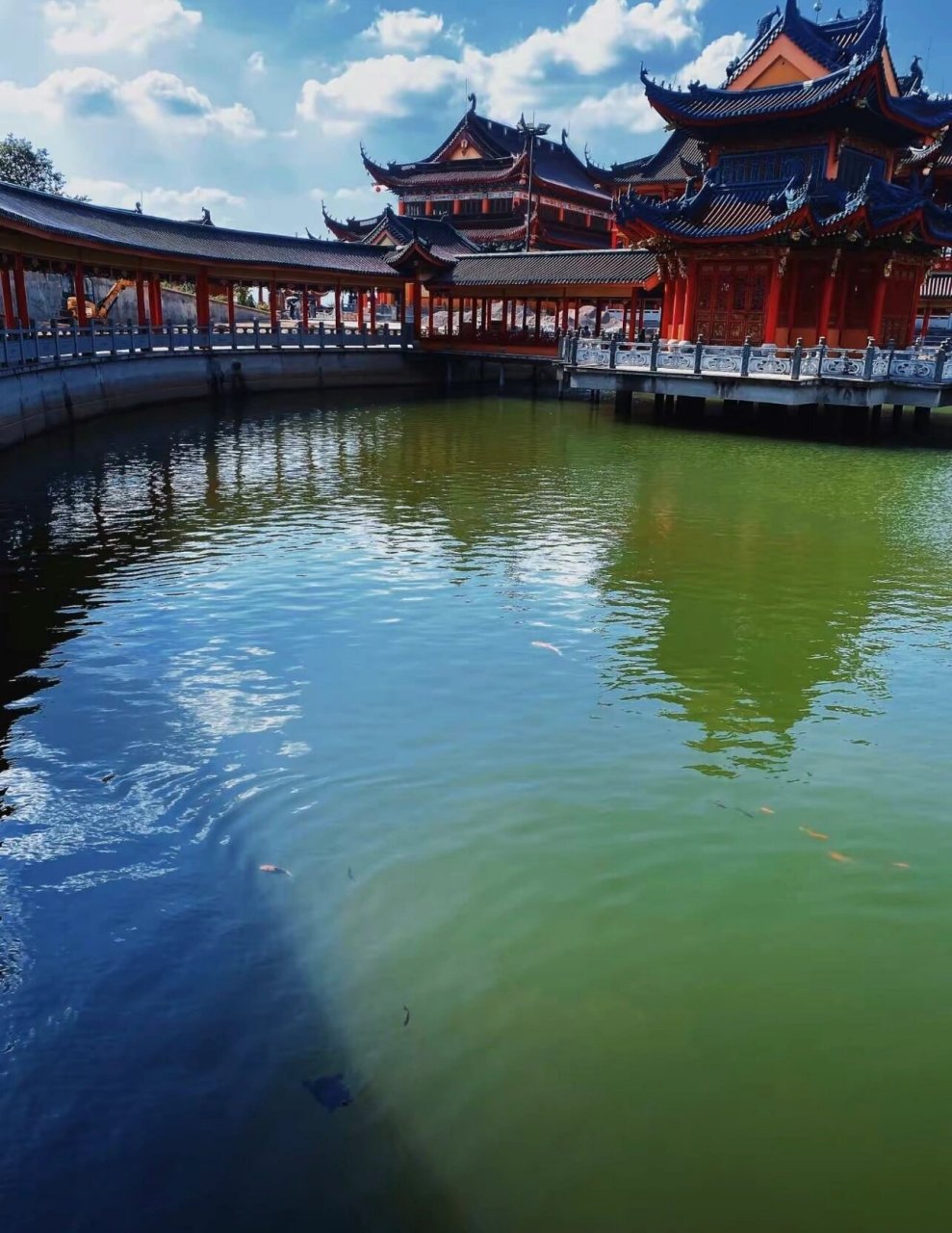 绍兴秀峰寺 建筑宏伟,富丽堂皇,停车免费,不收门票,有大颗板栗卖