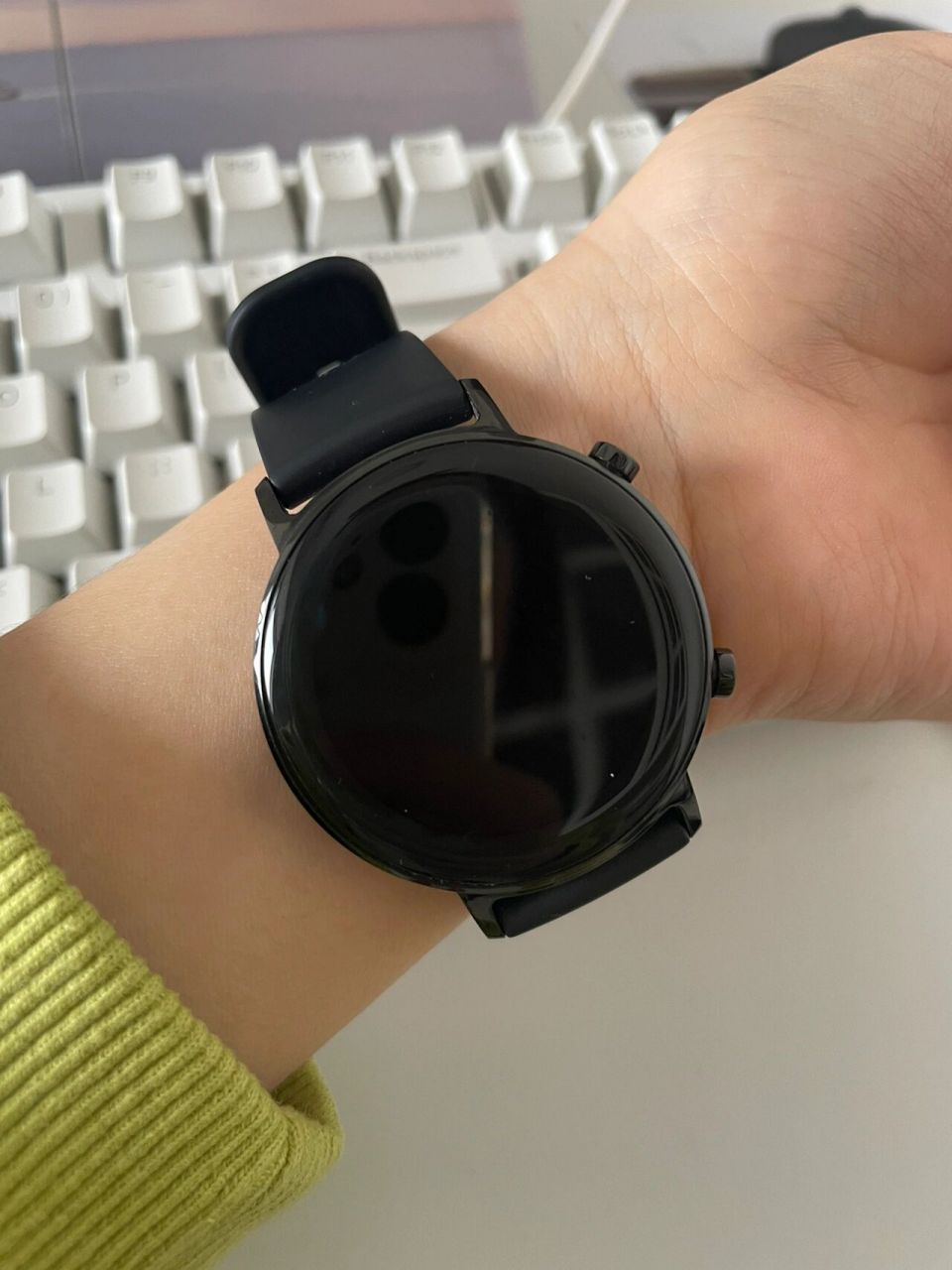 手机是苹果,如何用华为手表添加门禁卡 之前我的手机和手表都是华为的