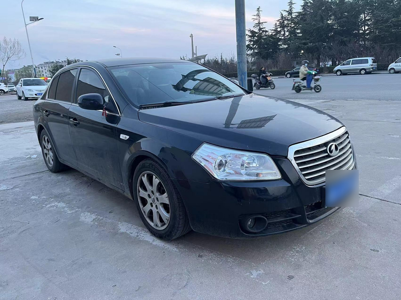 奔腾b70手动挡6速,2.0排量.