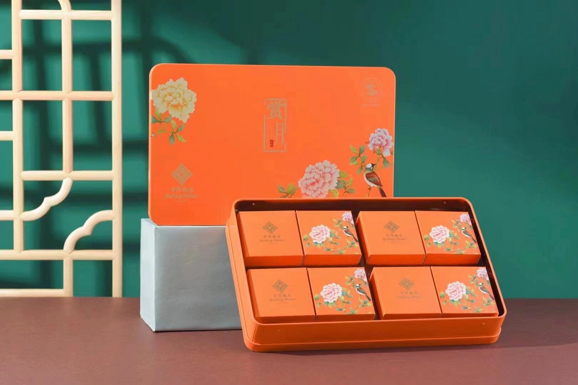 南京金陵饭店中秋月饼礼盒,原价329的现128 做月饼已经有十几年了,有