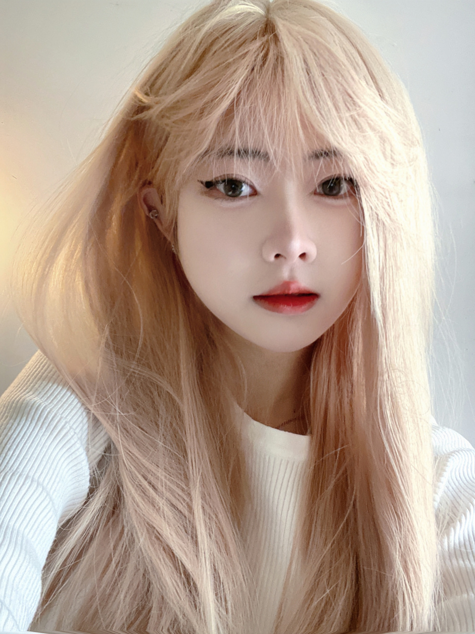 可以网恋的照片老婆拿图吱声 可以拿图发ks dy不过要和我说一下嗷这个