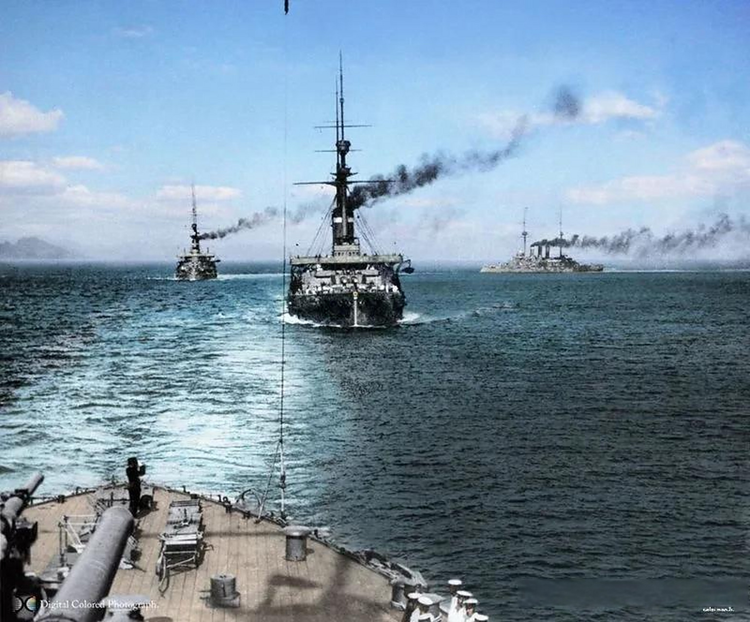 如果说世界海战史上甲午海战比较惨的话,比他更惨的非日俄战争中的对