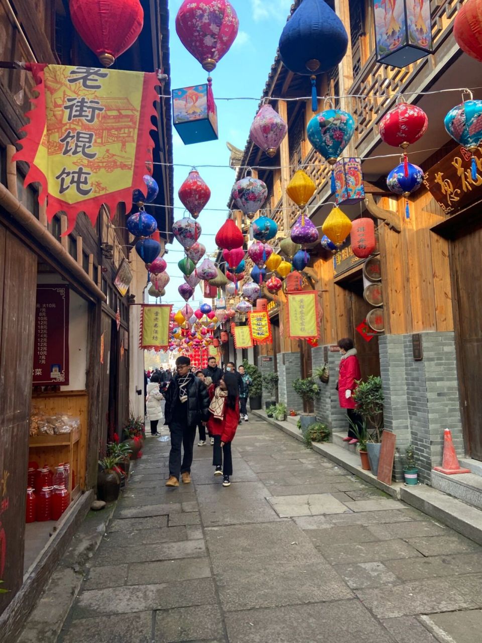 溪口老街 一提到溪口,很多人会自然联想到奉化溪口,其实在龙游的县城