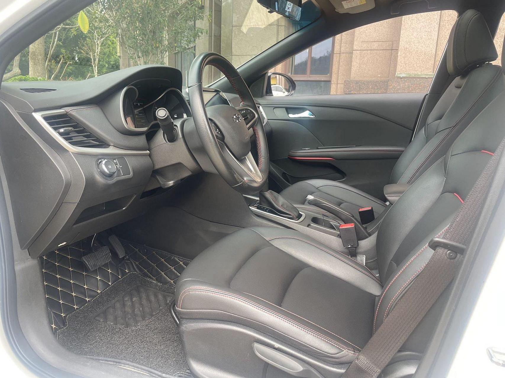 雪佛兰2020款科鲁泽rs 48v1.3t330t 畅快版,24年上牌,0过户,0出险.