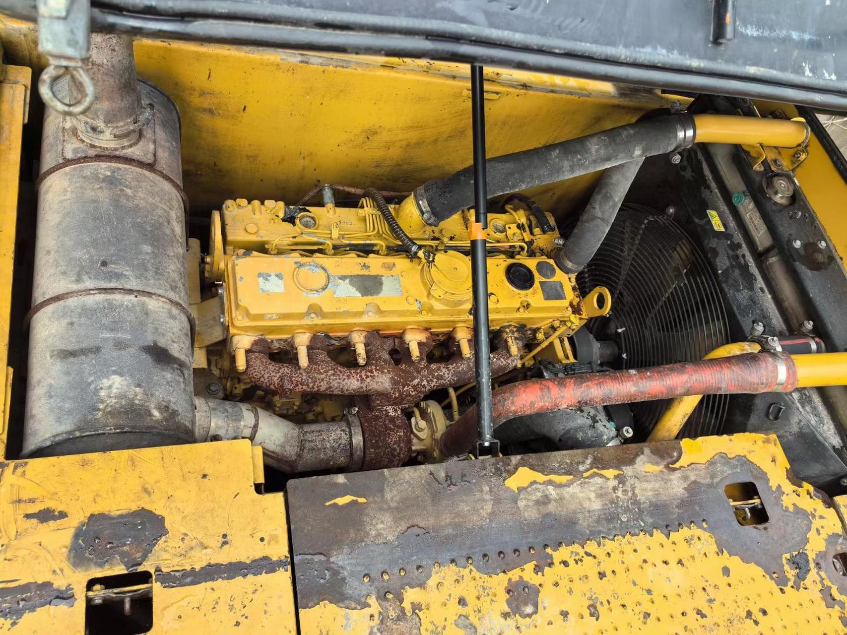 精品17年卡特320d2