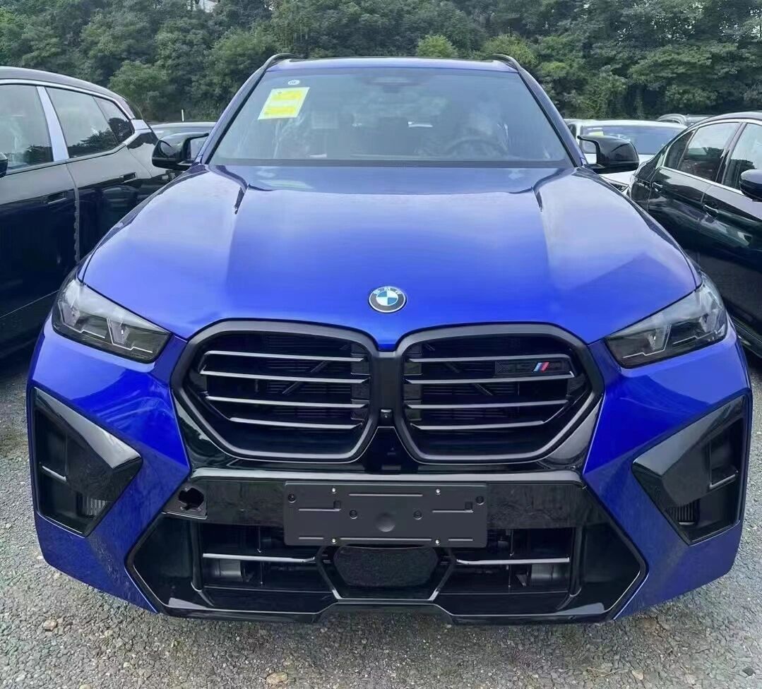 滨海湾蓝宝马x5m雷霆现车 你喜欢的滨海湾蓝x5m雷霆来了 选配 星式