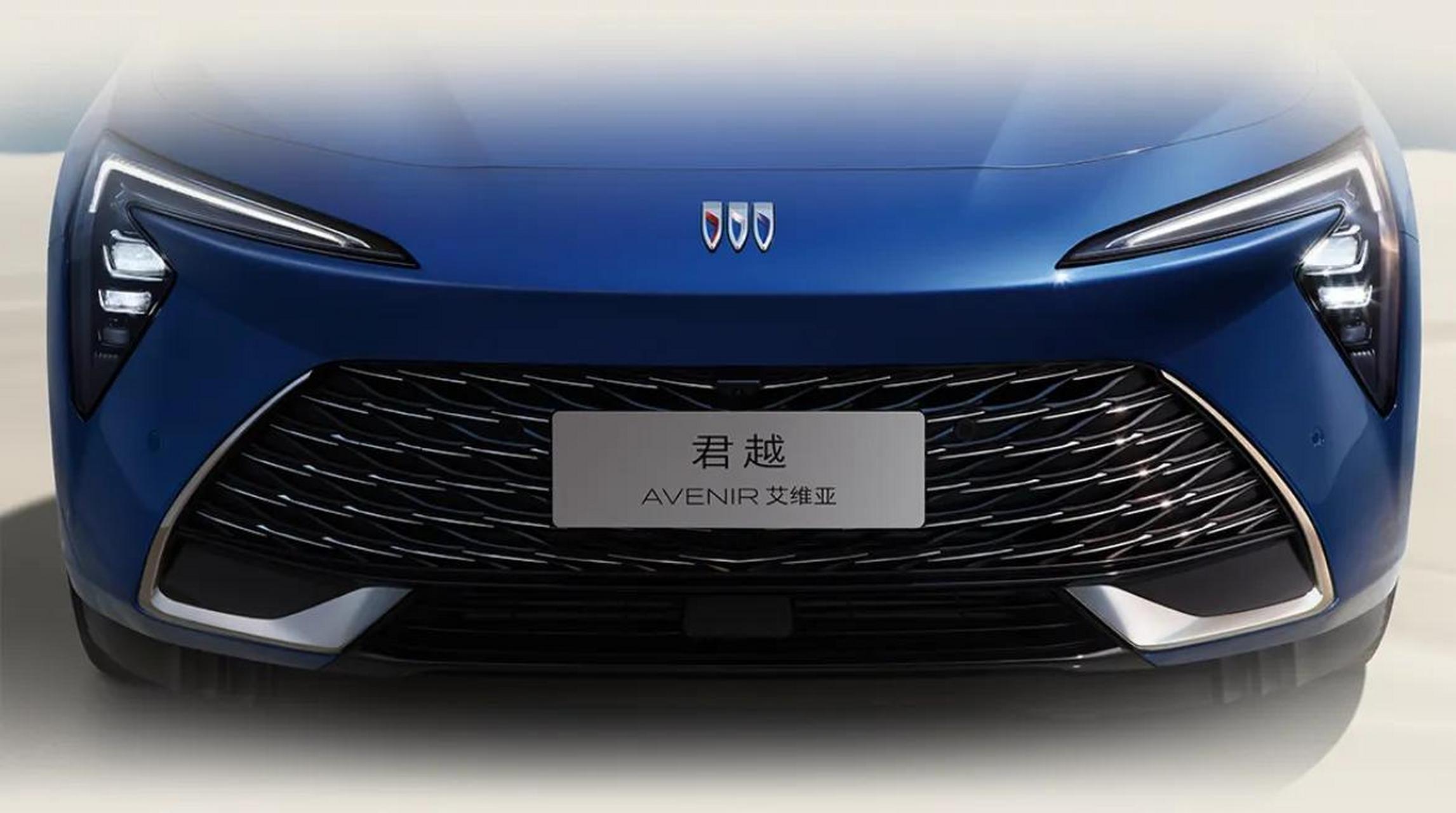 全新造型,主动进气格栅,贯穿式尾灯 2.三十寸6k屏,8155芯片 3.