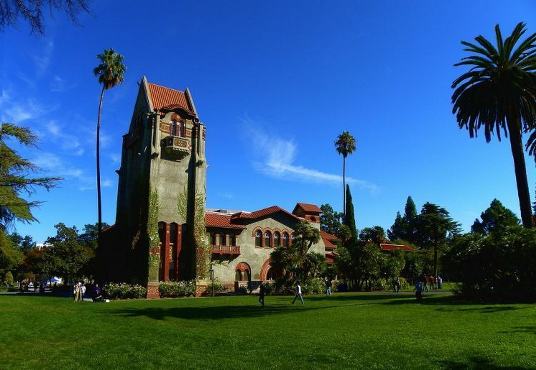 基本信息 中文名:美国旧金山州立大学 英文名:san francisco state