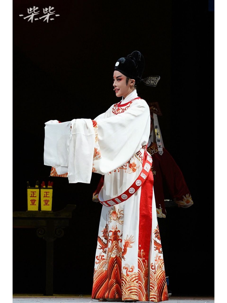 越剧尹派风流倜傥清俊女小生也太帅了吧!