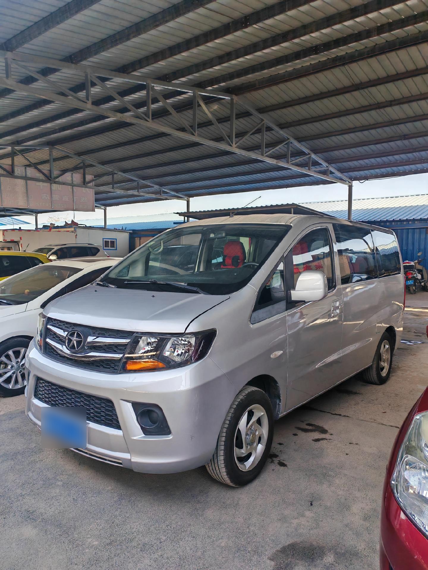 6l大七座商务车,车况精品,安全行驶7万公里,有喜欢的老铁们看过来,可