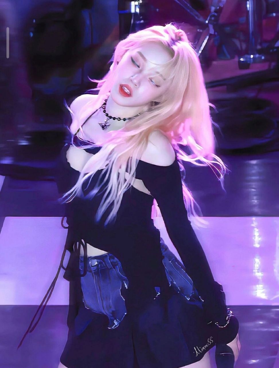 宋雨琦头像分享 "宋雨琦是白日梦的尽头,从此天光大亮.