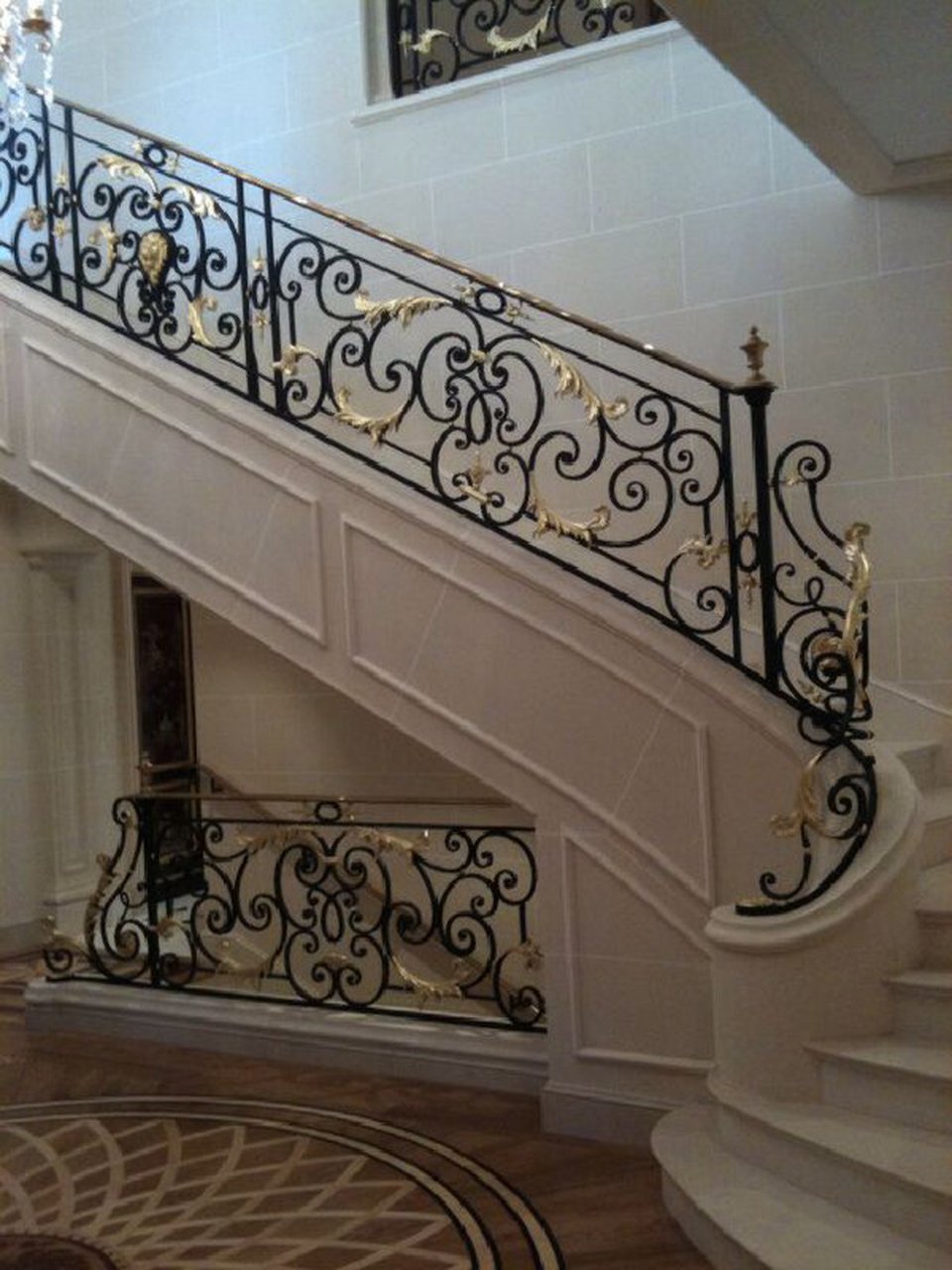 这几款铁艺楼梯不管谁家装都好看吧!