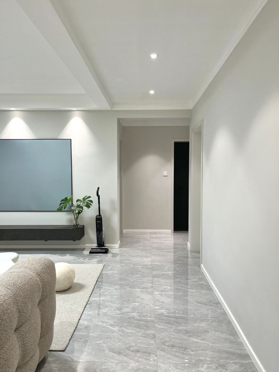 浅灰色亮面地砖通铺|真的显大又好打理7515 之前分享装修,总是有