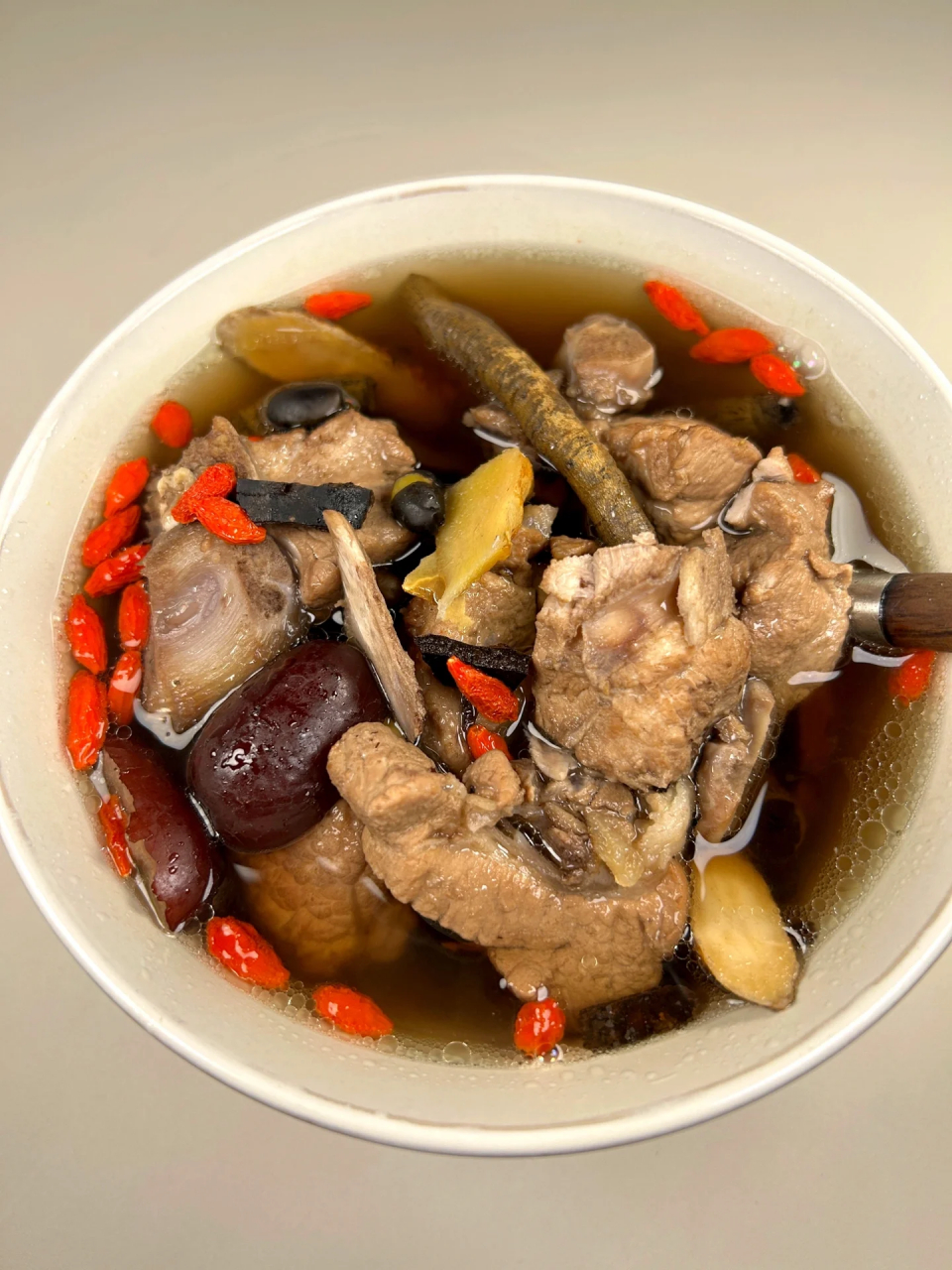 9215秋冬养肾|牛大力巴戟杜仲煲汤|补肾壮腰6015 都说"肾为