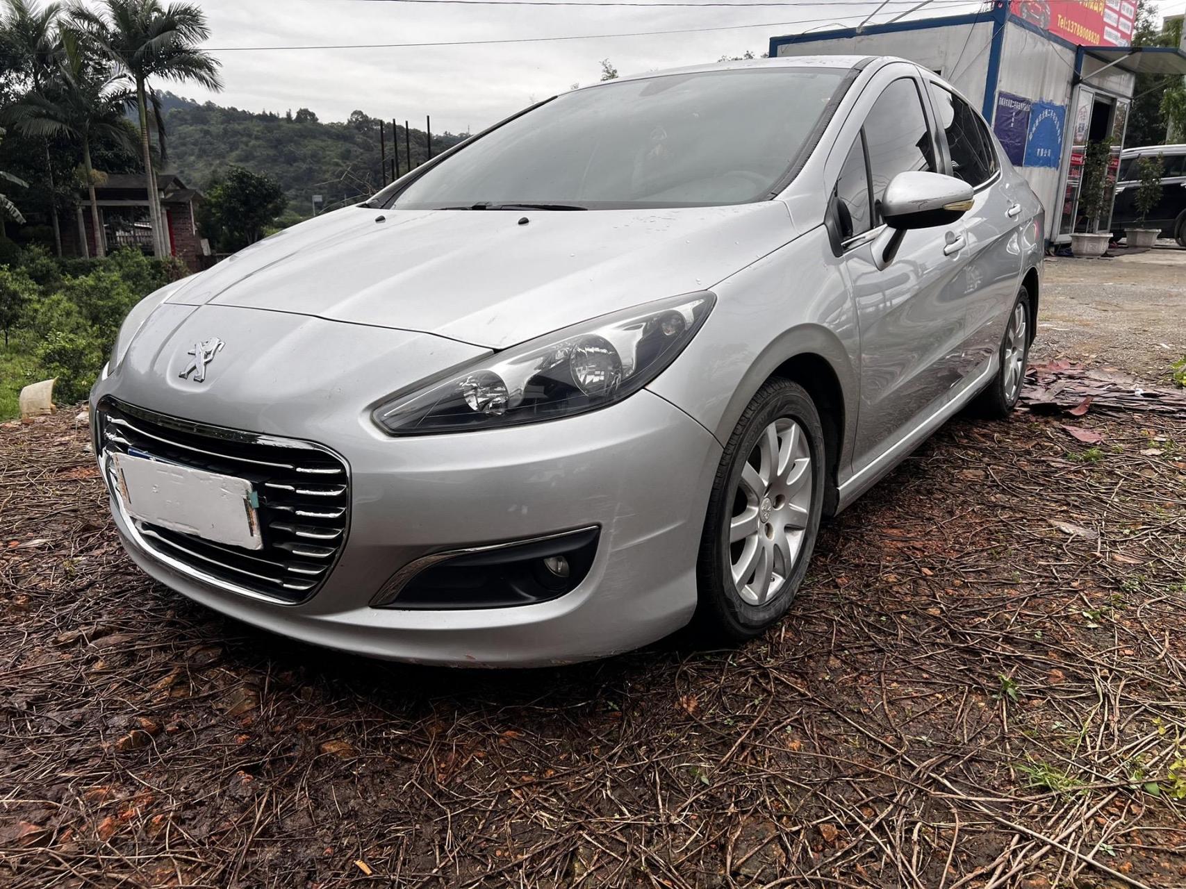 12年东风标致308  1.6手动没大事故没水泡发动机波箱正常