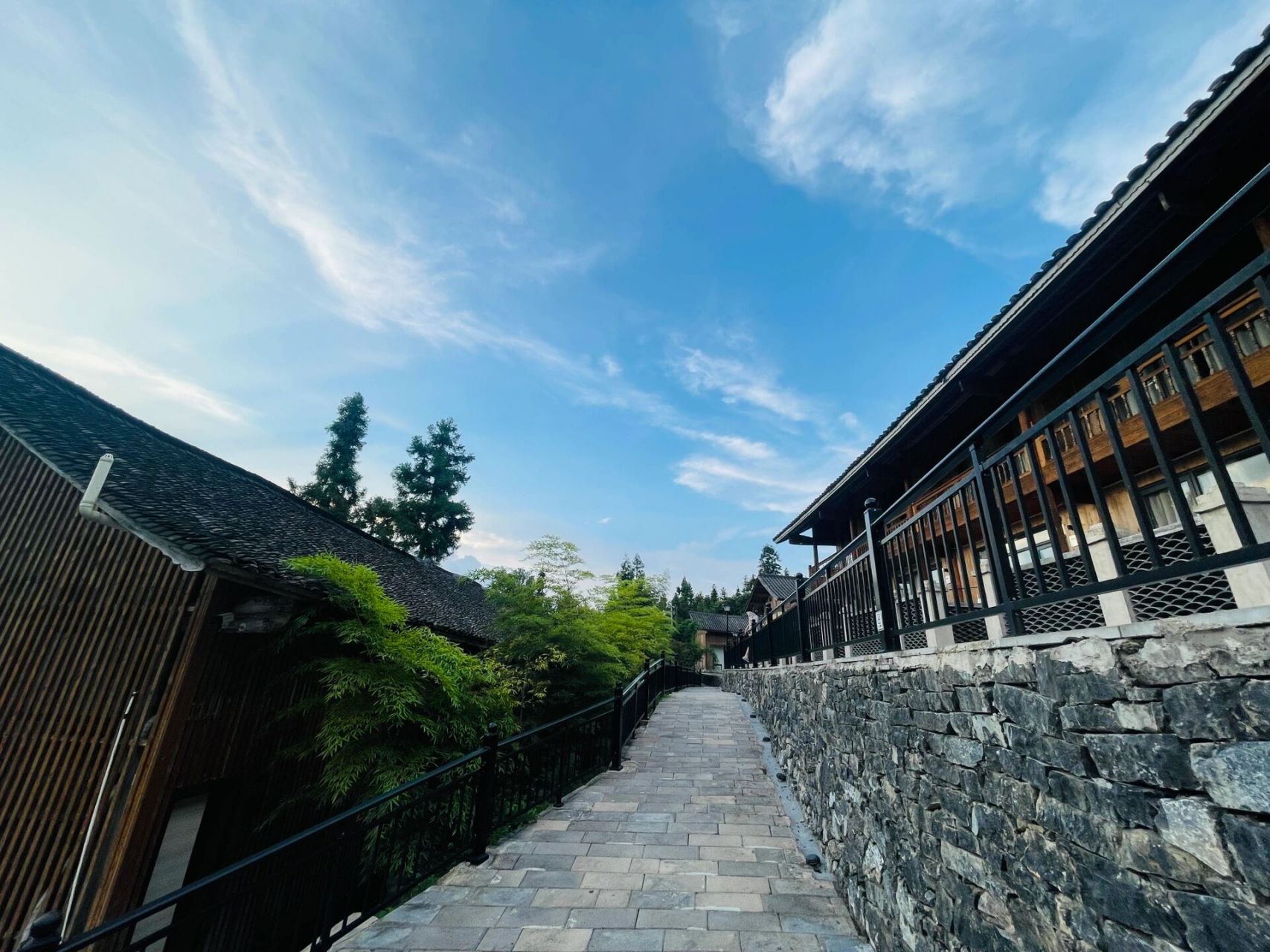 梵净山民宿推荐 群山之心 这个民宿是我们在贵州体验感最好的民宿.