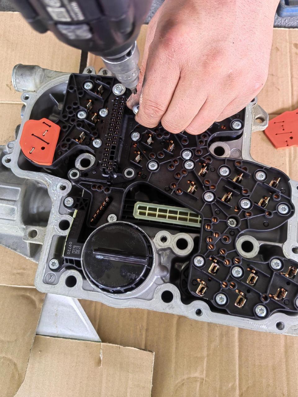 新款奔驰泵车4143,挂档故障排除.