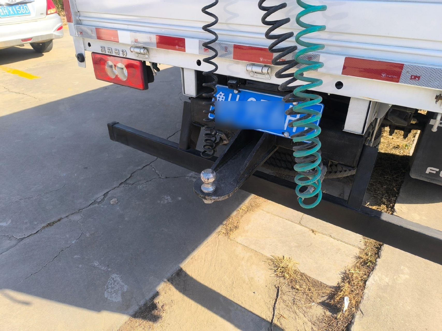 4米2可以牵引的中置轴挂车合规合法上路,轻抛货利器