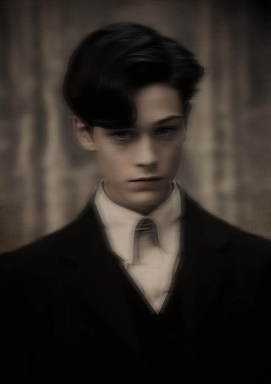 向我俯首称臣 	 #ai# #hp# #哈利波特# #hp# #伏地魔# #汤姆里德尔