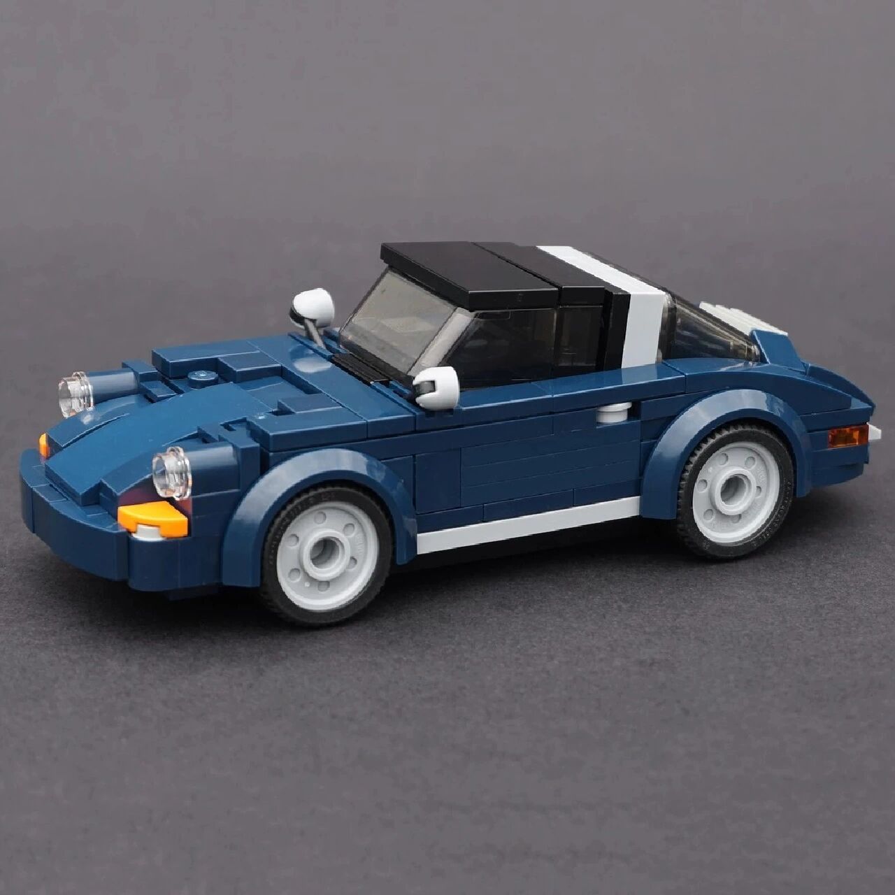 乐高moc—小汽车系列 作者:jon3lliott 图片来源网络,仅供欣赏切勿