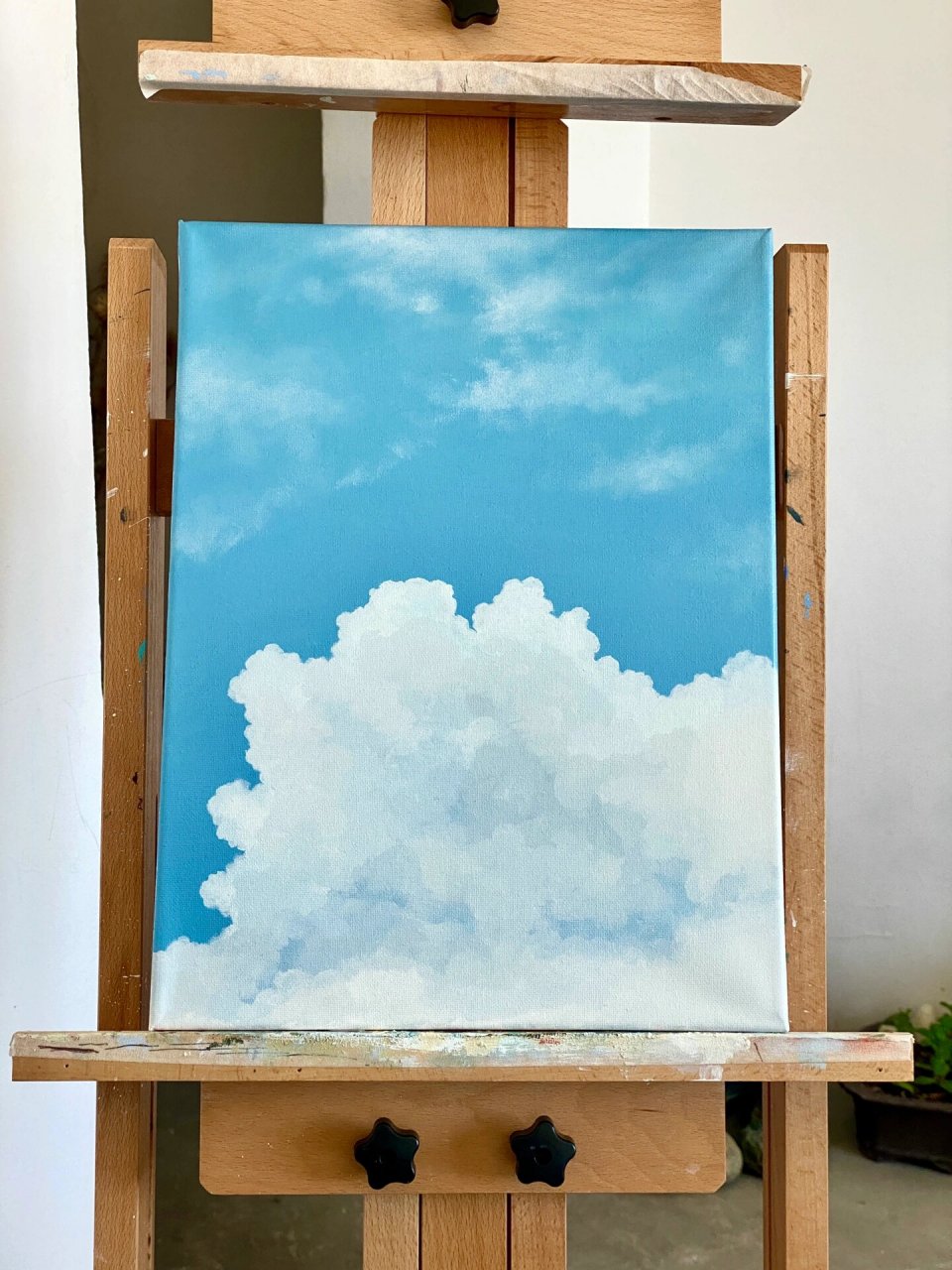 今天教大家用最简单的颜色画出这种干净的夏日云朵