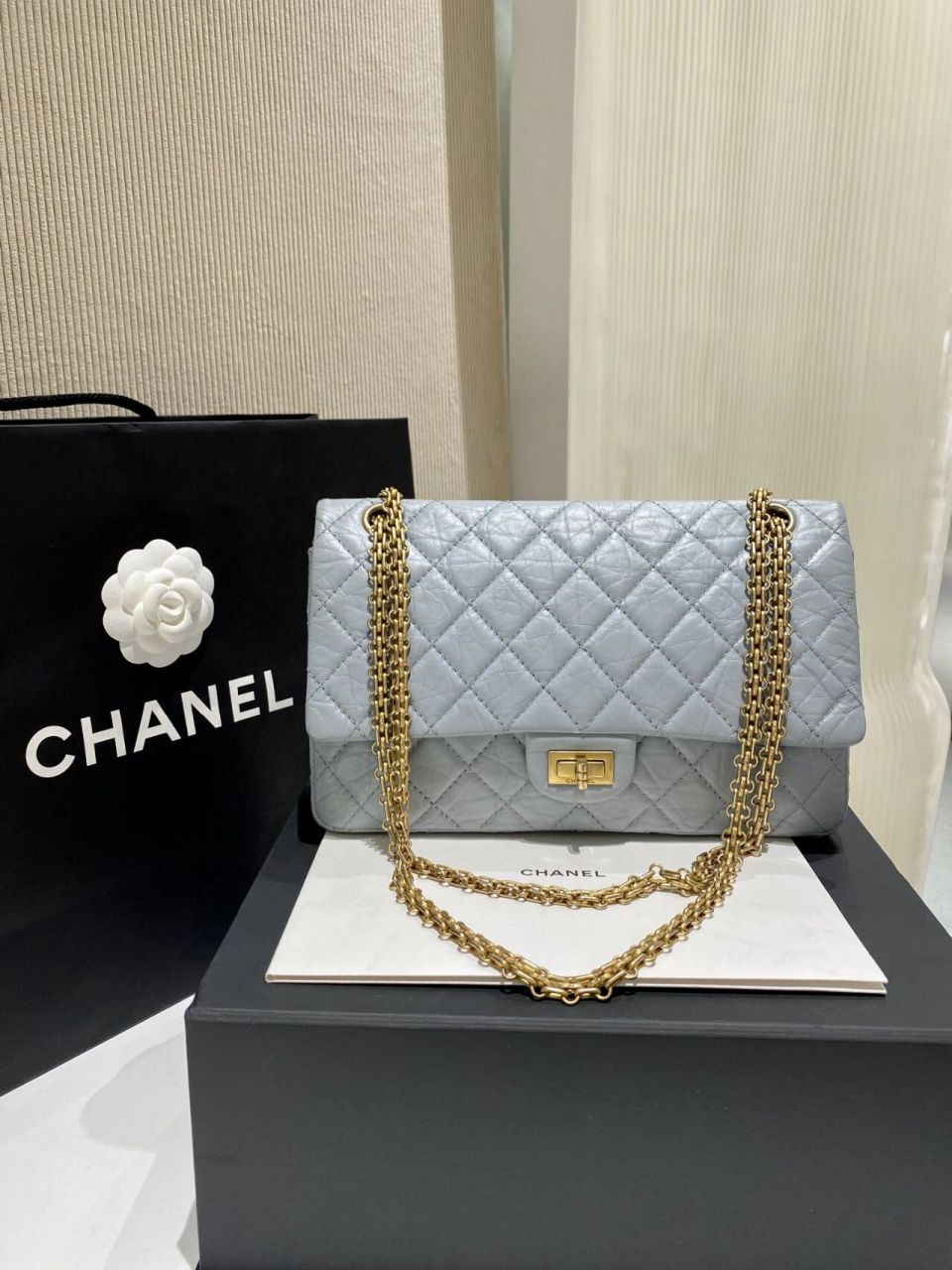 chanel香奈儿2.55 中号雾霾蓝链条包 chanel香奈儿2.