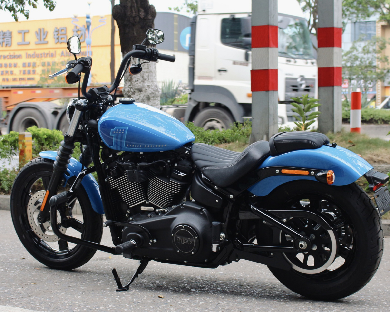 是再适合不过的选择 	 9315:哈雷 street bob 街霸114ci