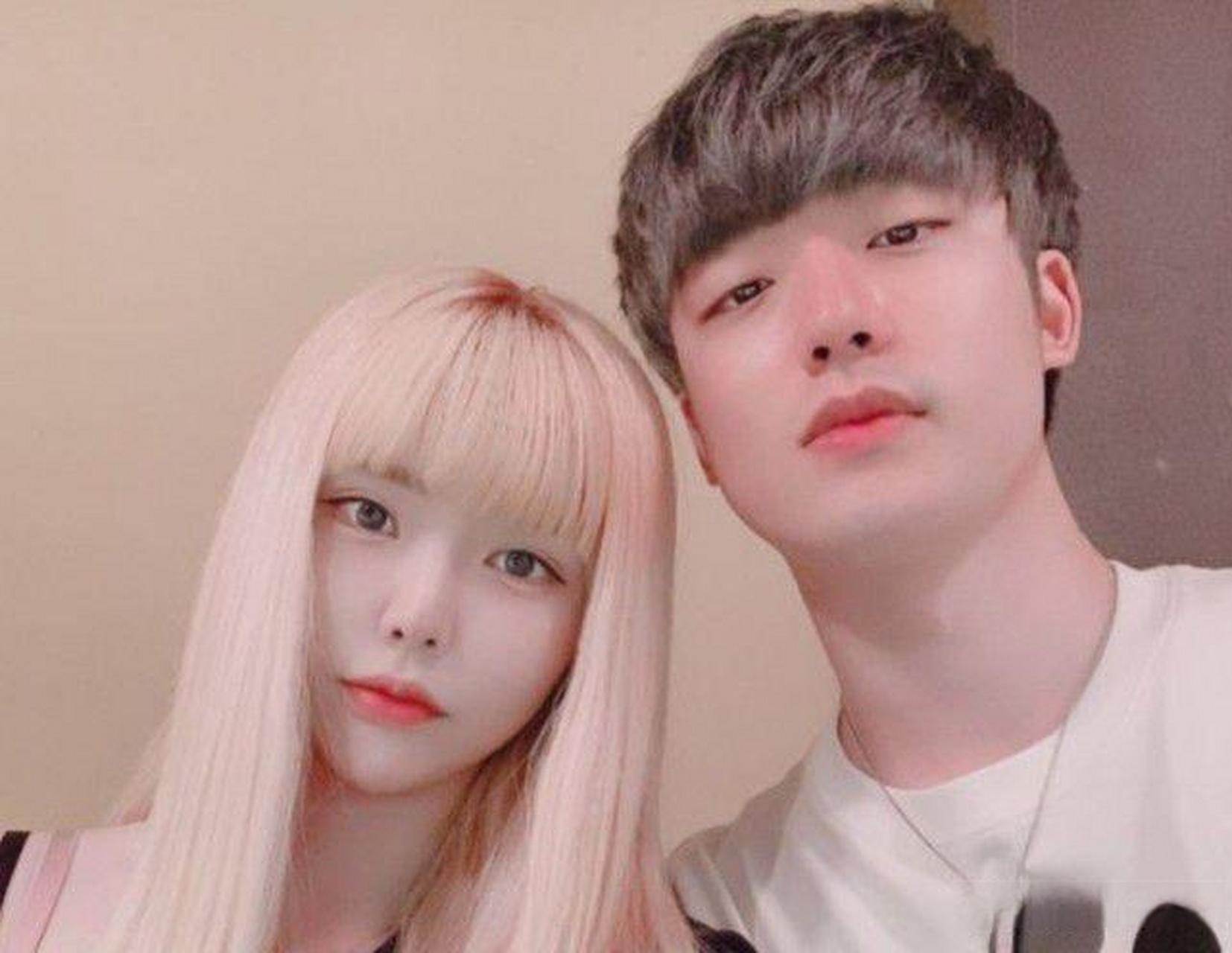 lol:大舅子前妻公开发文6000起拍,uzi老毛病又犯了,屡教不改  uzi心态