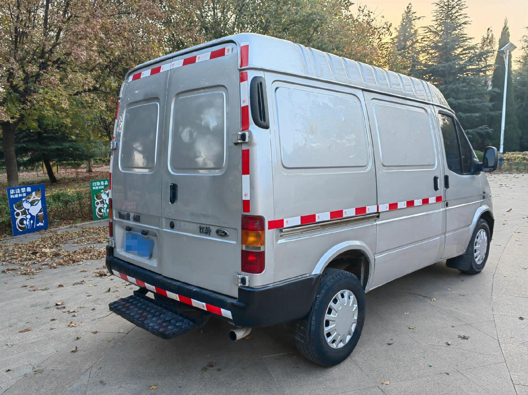 15年厢式全顺.厢式 2.